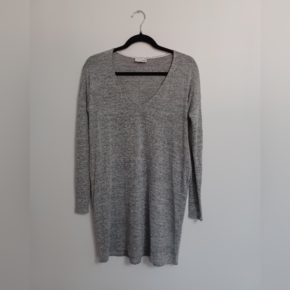 Wilfred Free Gail Long Sleeeve V Neck Dress - Picture 1 of 7